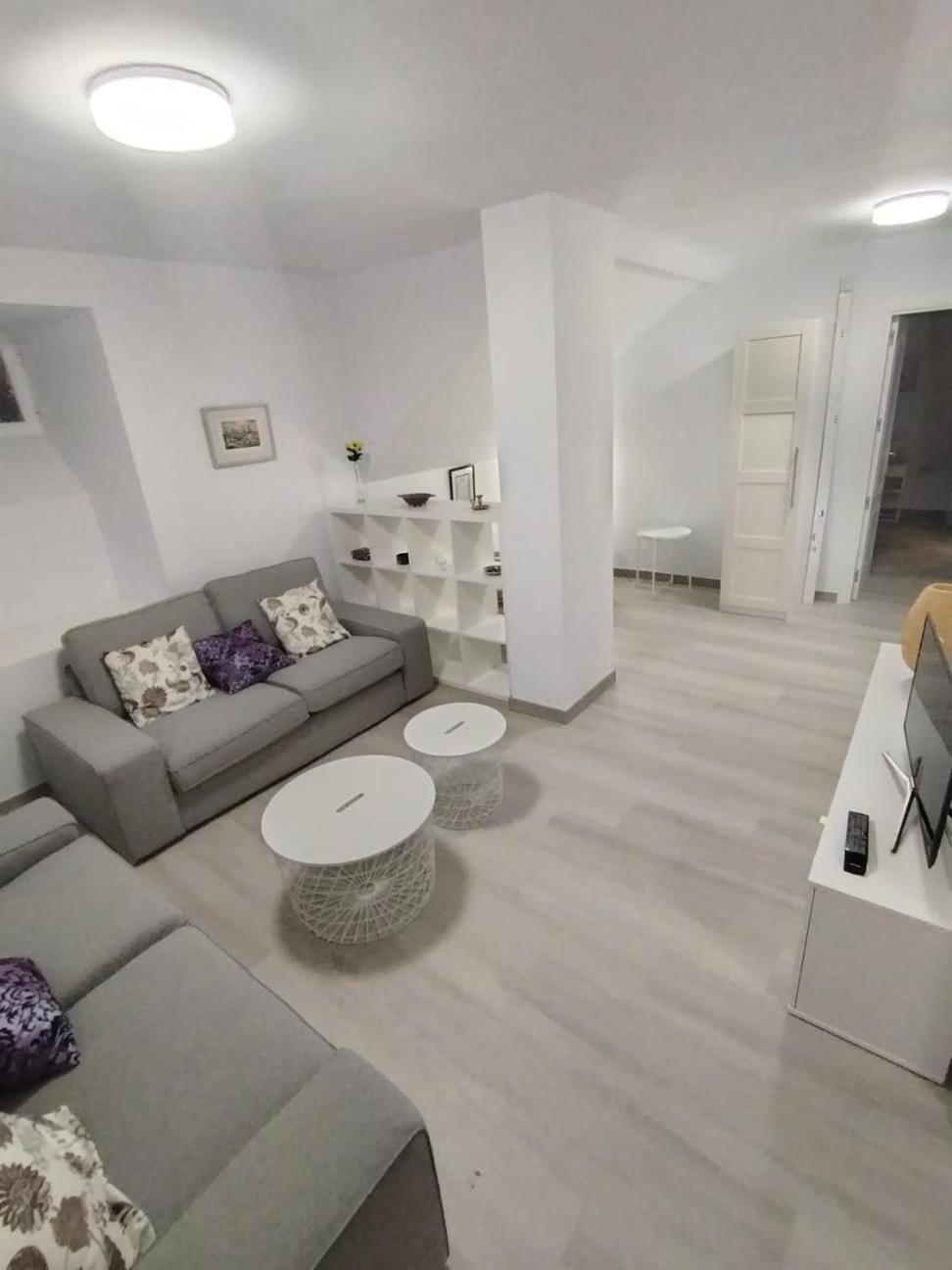 מדריד Hostel Latimoamericano Masculino מראה חיצוני תמונה